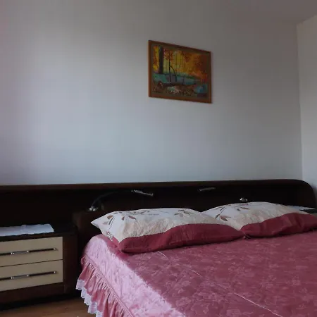 Willa Dukat * ツァルニ・ドゥナイェツ