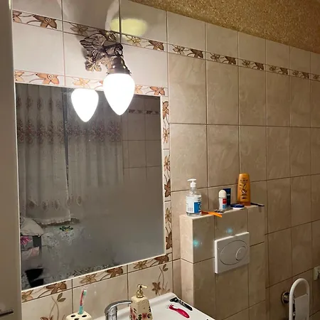 Willa Dukat アパート ツァルニ・ドゥナイェツ